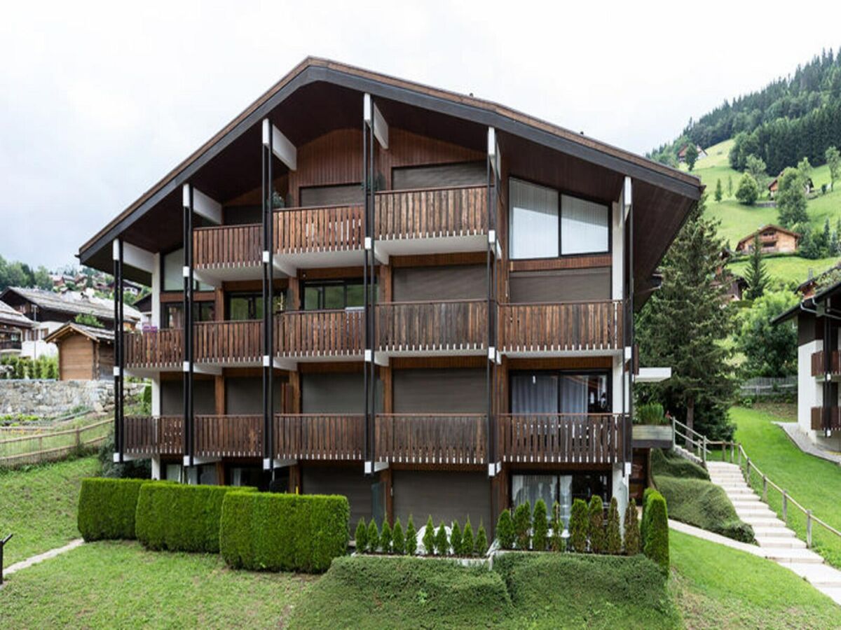 Apartment La Clusaz Outdoor Recording 1