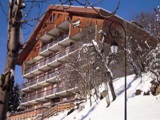 Appartement Châtel Buitenaudio-opname 4