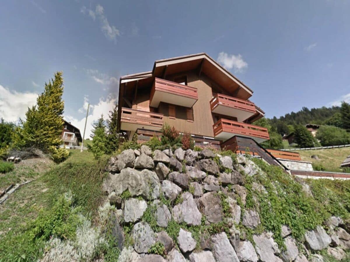 Apartment La Clusaz Outdoor Recording 1