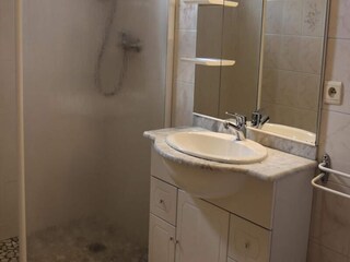 Apartment Châtel Ausstattung 11