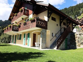 Appartement Châtel Buitenaudio-opname 4