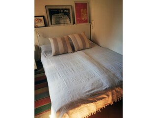 Schlafzimmer 2 mit Doppelbett (160x200)