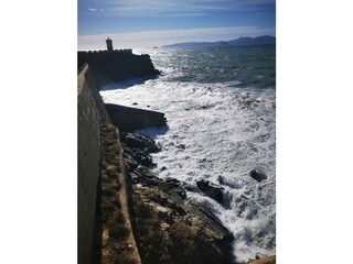 Faro della Rocchetta di Piombino