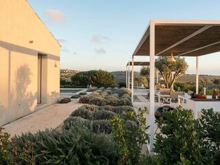 Villa Donnafugata Outdoor Recording 19