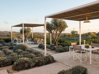 Villa Donnafugata Outdoor Recording 20