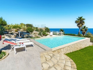 Villa Syrakus Außenaufnahme 6