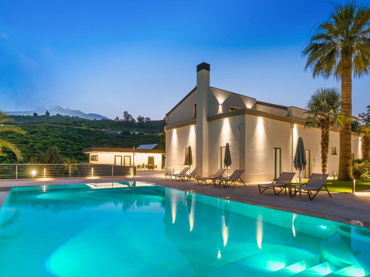 Gianos Villa