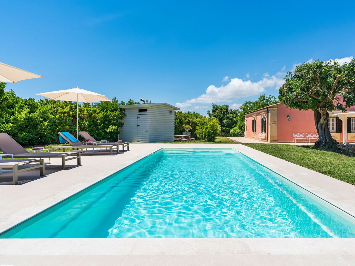 Villa Gira Sole