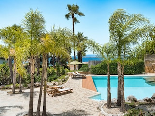 Villa Syrakus  9