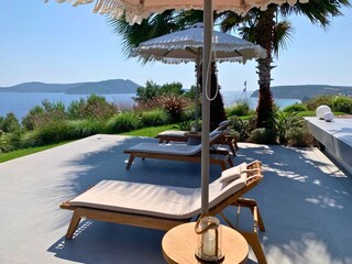 Villa Elias Methoni - Sonnenliegen mit Panoramablick