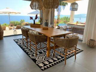 Villa Elias Methoni - Die Wohnküche mit Meerblick