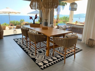 Villa Elias Methoni - Eat-in kitchen with sea view