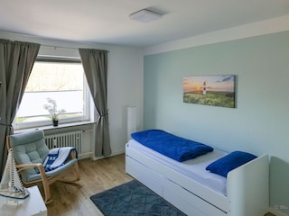 Kinderbett ausziehbar