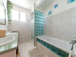 Villa Carpentras Features 22