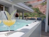 Your terrace with Jacuzzi