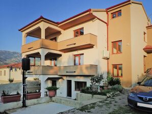 Apartamento en Rovanjska junto a Velebit