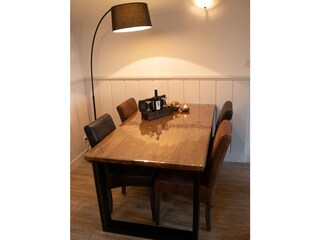 Appartement Domburg Woonkamer 6