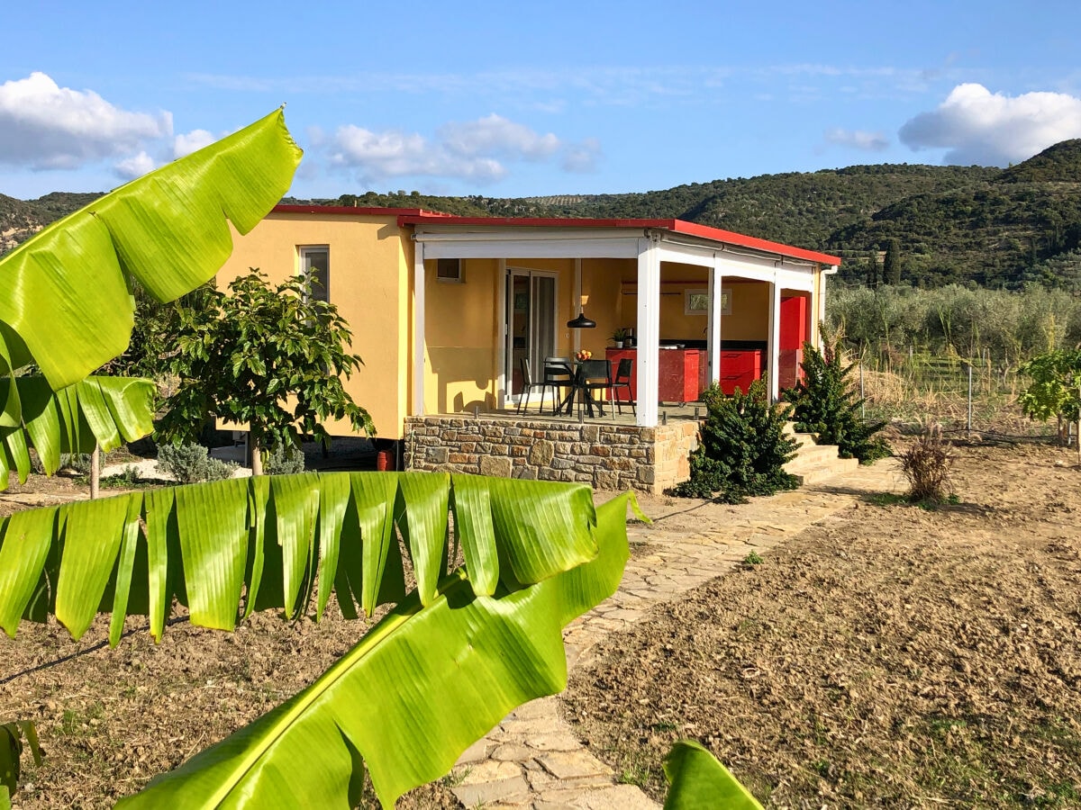 Eco Banana Home Finikounda