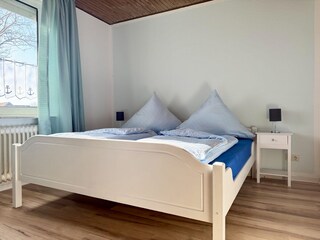 Schlafzimmer-1