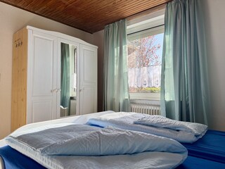 Schlafzimmer-1