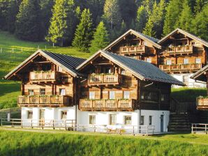 Vakantiepark Appartement in Lienz met een balkon - Gaimberg - image1