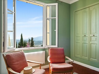 Villa Grasse Features 26