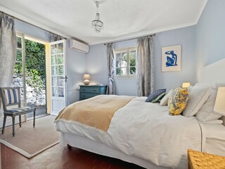 Villa Grasse Features 38