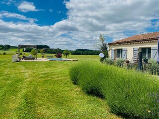 Villa Saint-Étienne-de-Villeréal Buitenaudio-opname 5