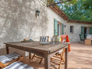 Villa Villecroze Outdoor Recording 5