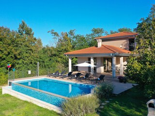 Holiday house Krsan Environment 39