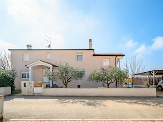 Apartment Porec Outdoor Recording 2