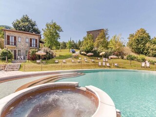Vakantiehuis Apecchio Buitenaudio-opname 8