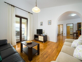 Apartment Mali Maj  23