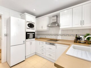 Apartment Elviria Features 31