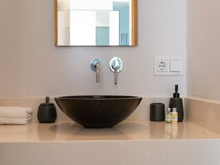 Villa Elviria Features 48