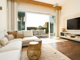 Villa Elviria Características 25