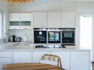 Villa Elviria Features 39