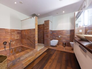 Villa Elviria Características 24