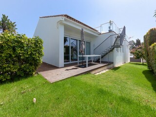 Villa Elviria Buitenaudio-opname 8
