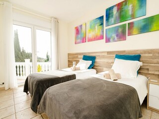 Villa Nueva Andalucía Características 25
