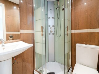 Villa Nueva Andalucía Features 28