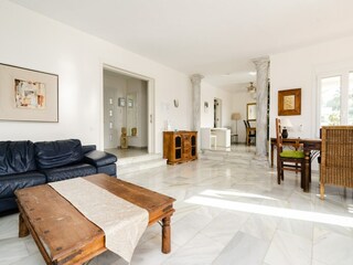 Villa Nueva Andalucía Características 13