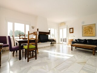 Villa Nueva Andalucía Características 14