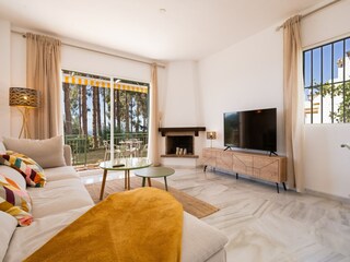 Apartment La Mairena Features 14