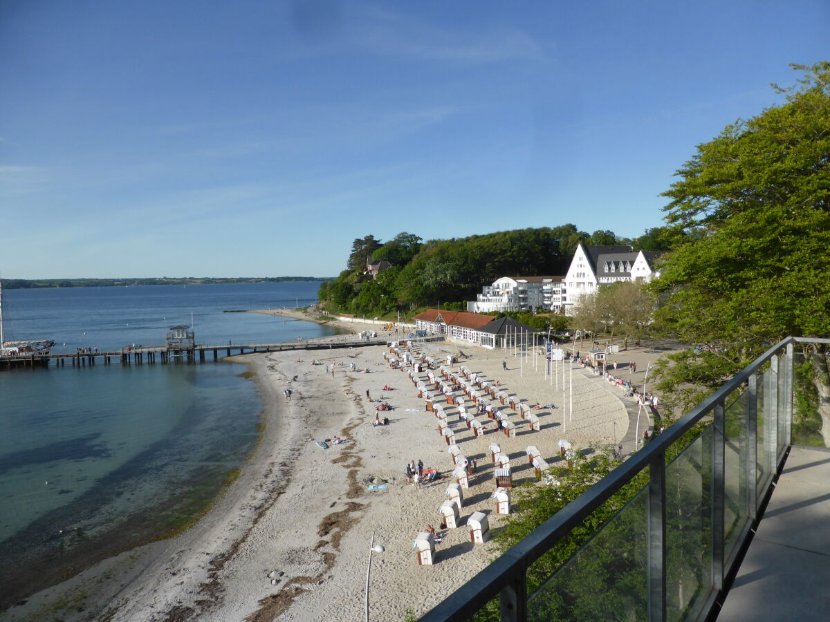 Blick vom Balkon auf die Strandbucht