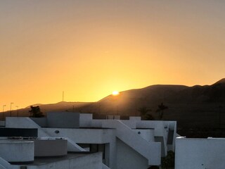 Sonnenaufgang auf der Dachterrasse