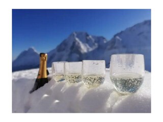 Champagner im Schnee