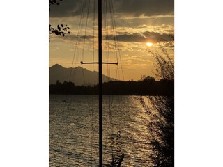 An evening stroll along the shores of Lake Forggensee