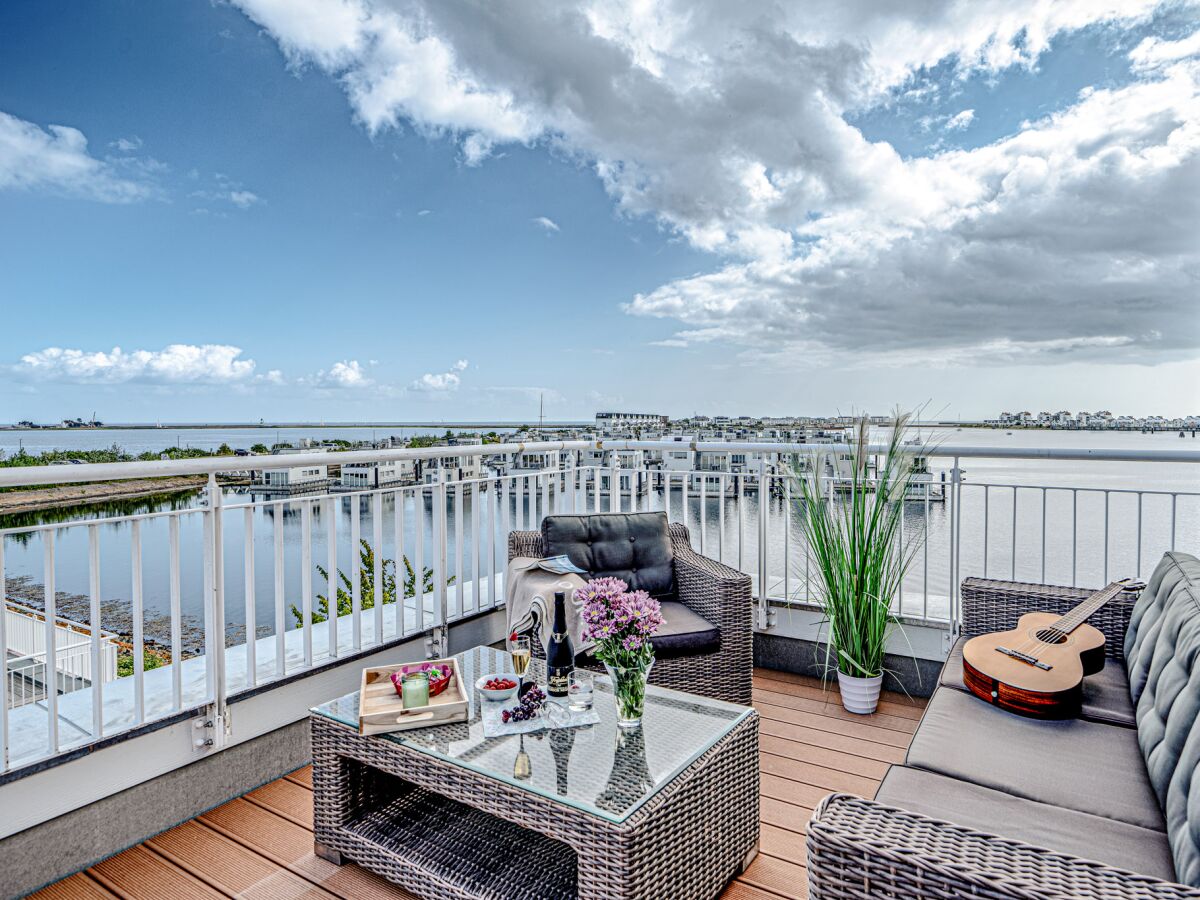 Dachterrasse mit Lounge Möblel