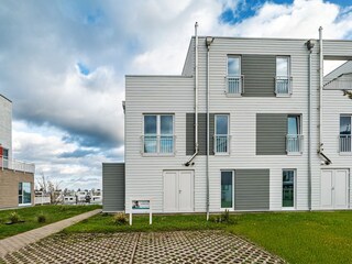 2 private Parkplätze direkt vor dem Lootsen Hus by Seeblick Ferien ORO